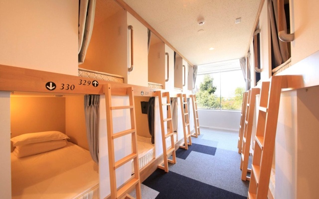 Centurion Ladies Hostel Ueno Park - Caters to Women – Guest Rooms – Tokyo
