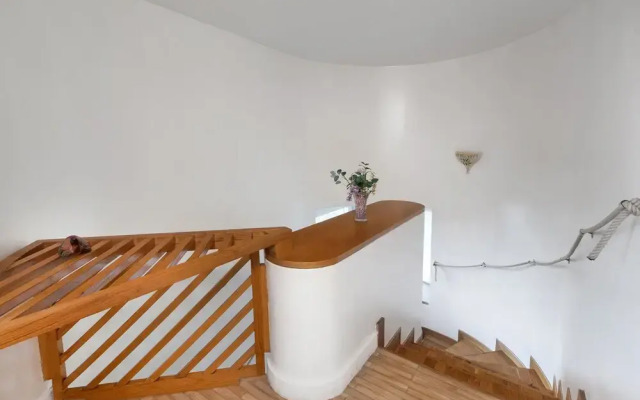Villa Mayla