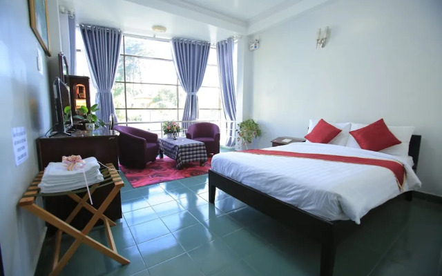 Y Lan Hotel Dalat
