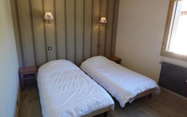 Appartement Le Grand-Bornand, 4 pièces, 8 personnes - FR-1-458-138