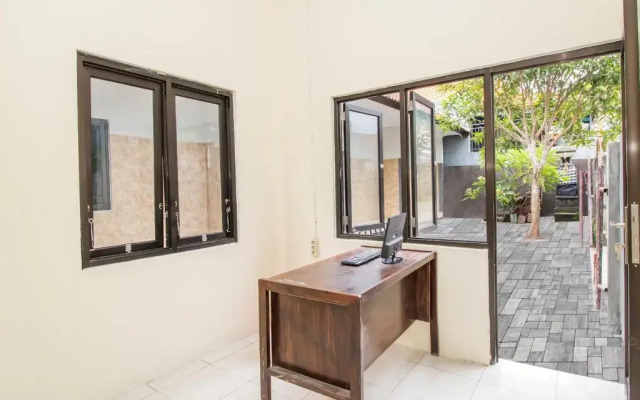 OYO 2984 Berlian House Ungasan