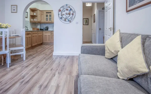 Arcadia - 1 Bedroom Apartment - Tenby