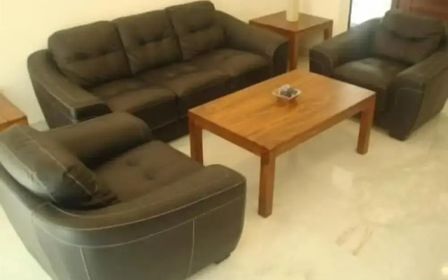 KNY Service Apartment