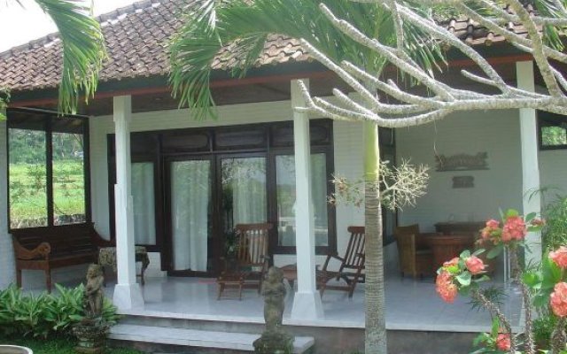 Cabe Bali Hotel