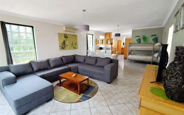 The Villa Manor & Spa