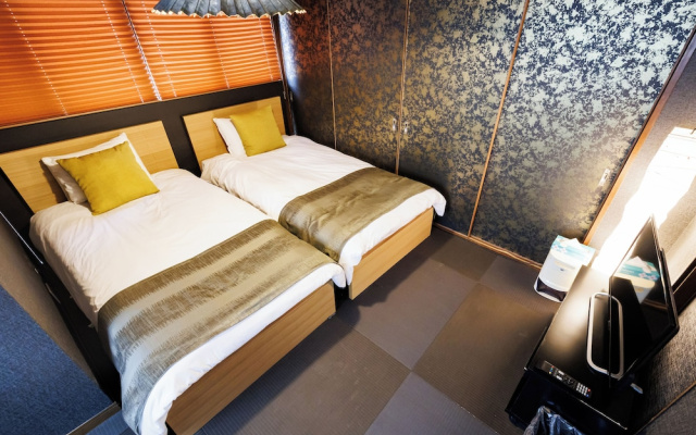 R-Guest Residence Tsurumibashi