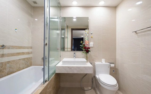 KYN Apartment SaiGonRoyal Luxury near D1