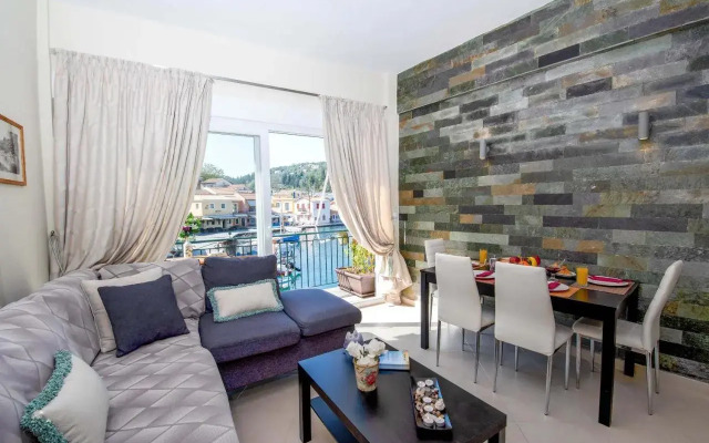 Loggos Panoramic Views Electra by Konnect