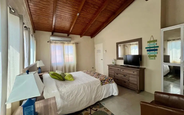 Palm Beach Villa Aruba - Great Location