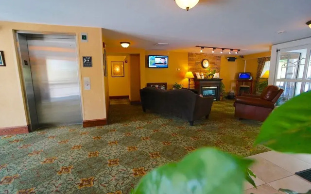 Maine Evergreen Hotel, Ascend Hotel Collection