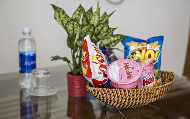 Sandy Apartment - Walk to the beach