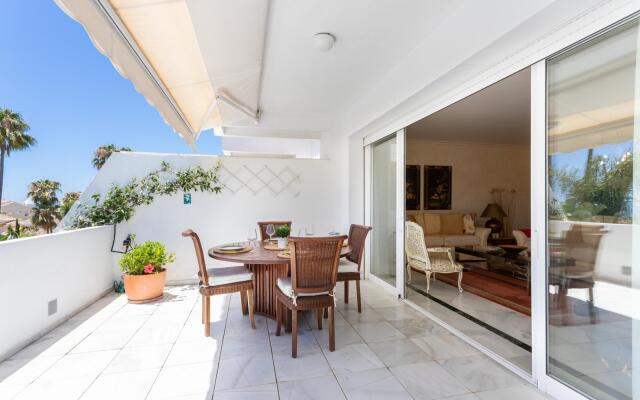 Bahia de Marbella Luxury Apartment