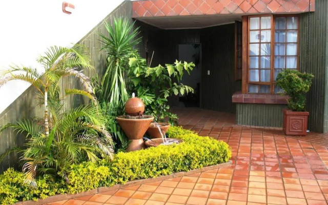 Touraco Guesthouse
