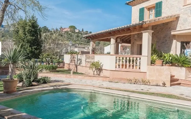 Villa Puigpunyent- Tramuntana