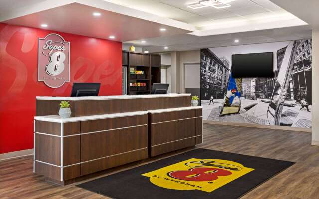 Super 8 by Wyndham Calgary Shawnessy Area