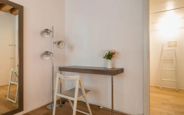 Mazzoni 10 Modern Flat