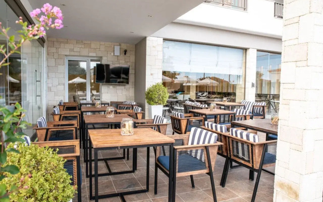 Lagaria Hotel & Apartments
