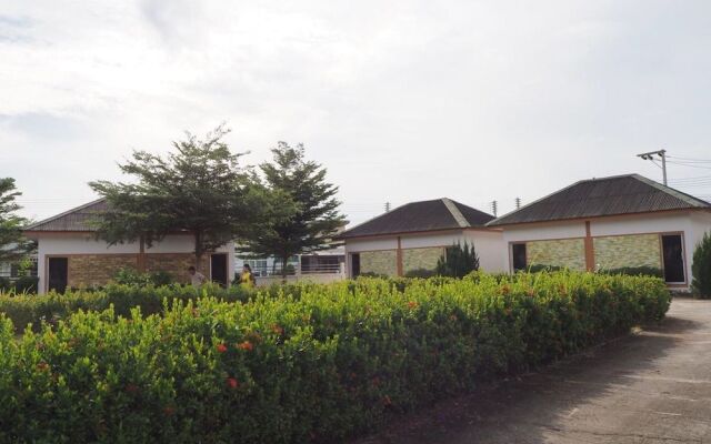 Chaofa Resort
