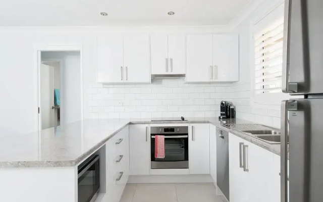 Burraneer at Corlette