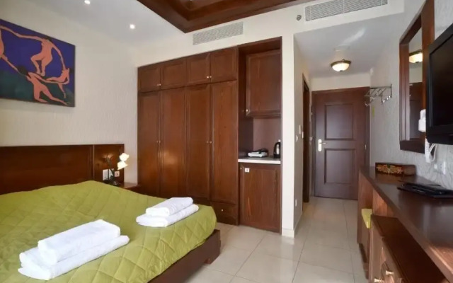 Alexander Mountain Resort