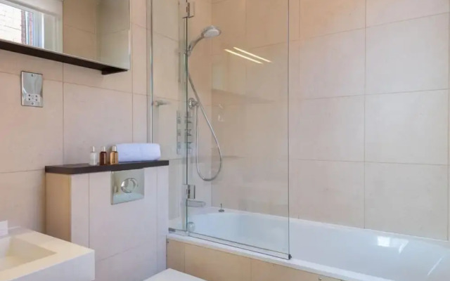 Picturesque Parsons Green