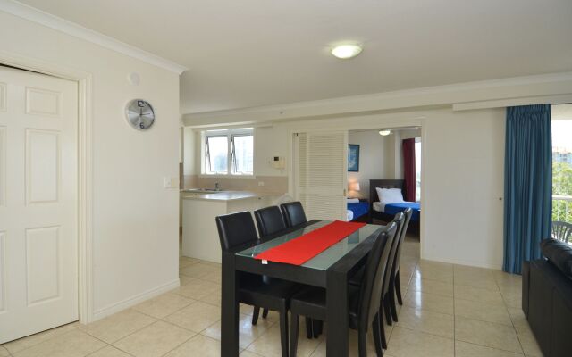 Moroccan Resort - HR Surfers Paradise