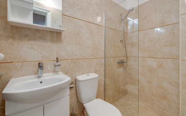 Beautiful Jewel in the TOP Centre