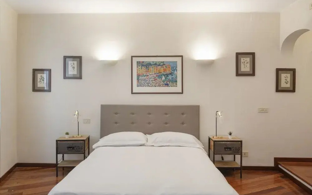 Elegant Studio in the City Center by Wonderful Italy