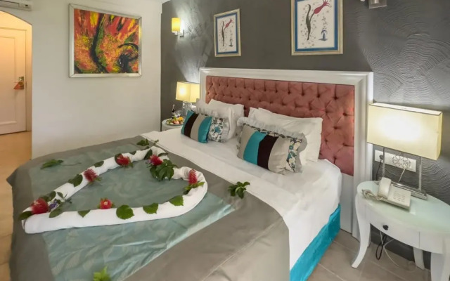 Tiana Beach Resort - All Inclusive