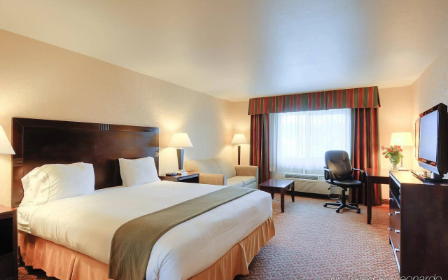 Holiday Inn Express Temecula by IHG