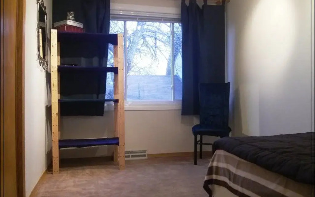 Granum's Prairie Oasis Bed & Breakfast