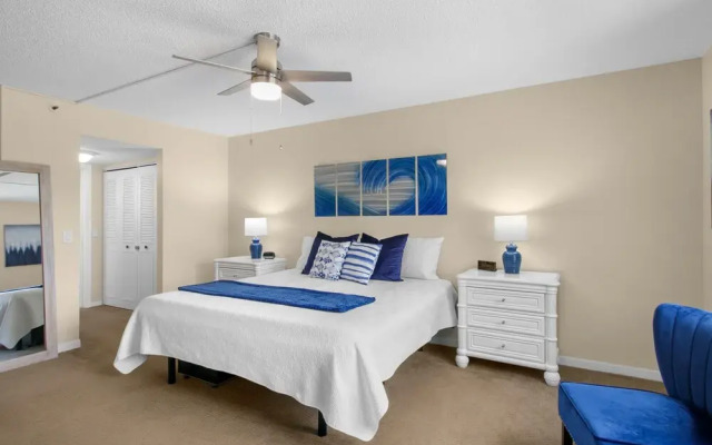 Golden Shores 210