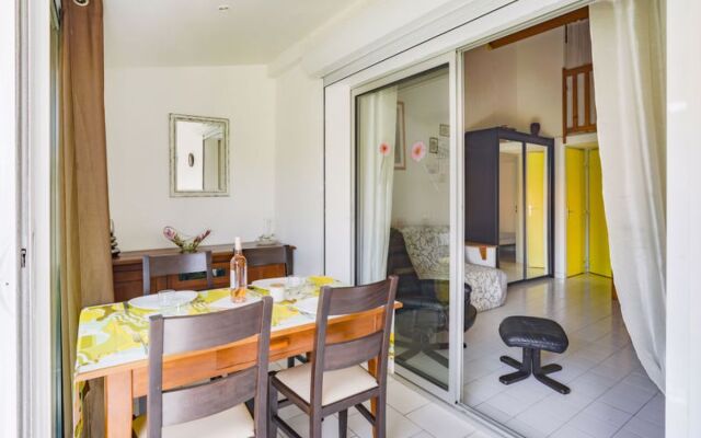 Les Cristallines 30946