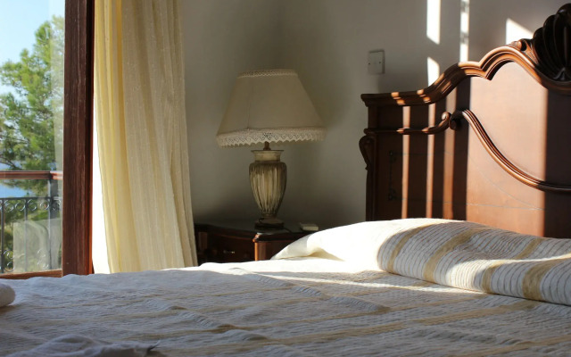 Villa Knossos