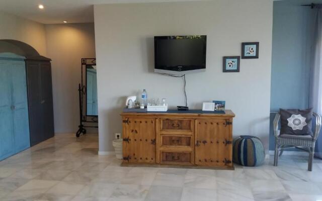 Villa Morera Bed & Breakfast