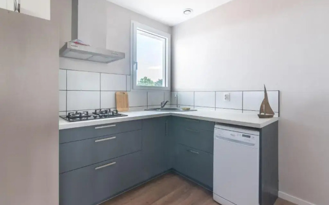 Appartement moderne refait a neuf proche plage