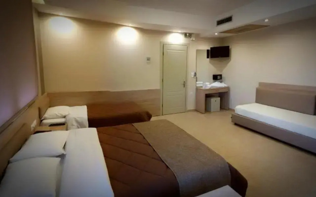 Filippion Hotel