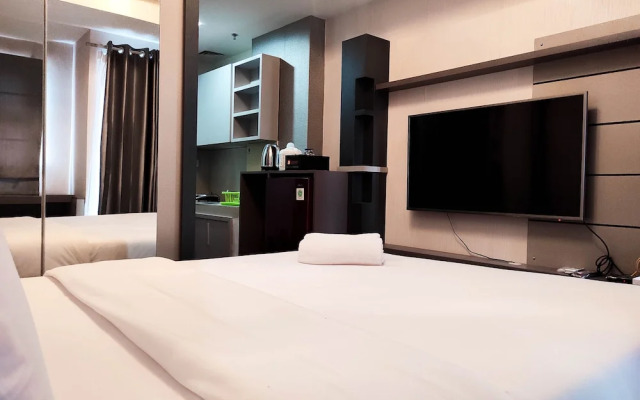 Nice And Elegant Studio At Vida View Makassar Apartment