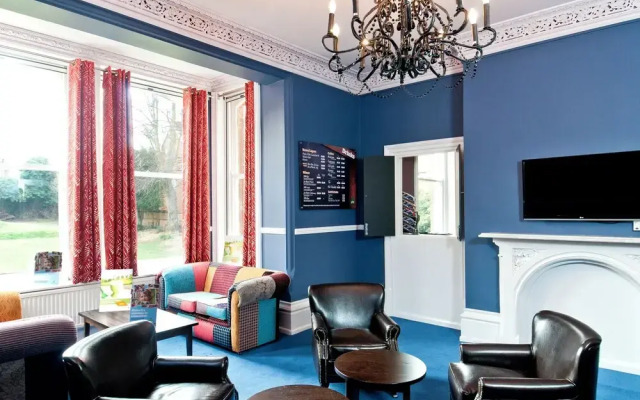 YHA Canterbury - Hostel