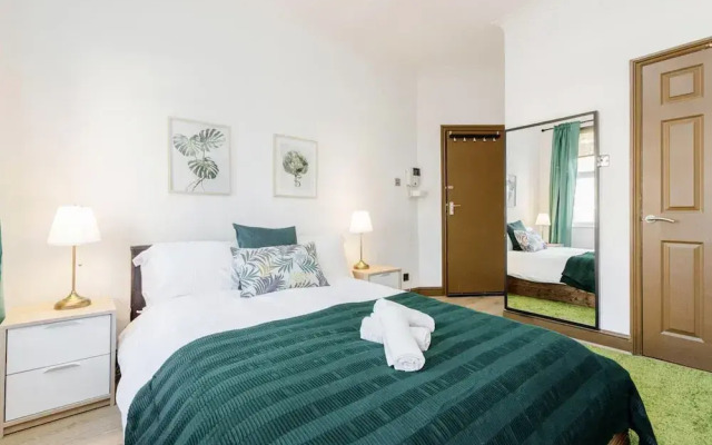 Ryam suites