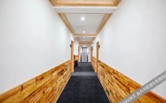 Yunban Shanju Boutique Hotel