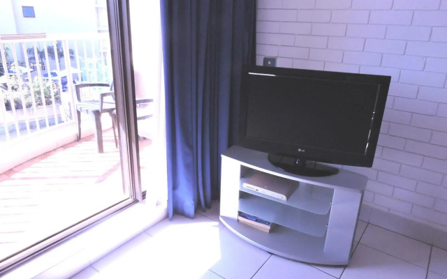 Broadbeach Travel Inn Apartments