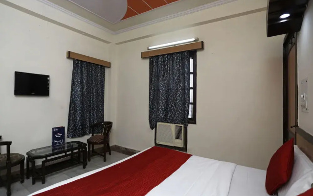 OYO 12671 Hotel Prithvi Palace