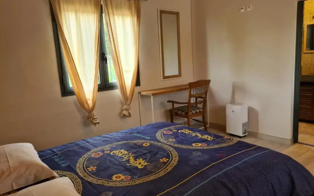 Chambres Et Tables D'Hote Du Voyageur