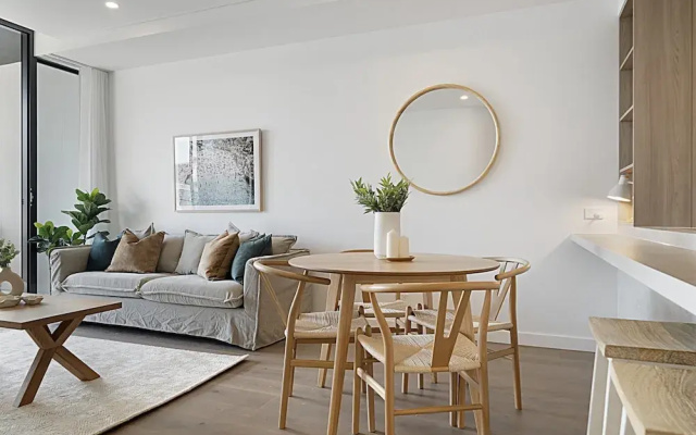Spacious 2-bed Apartment in North Fremantle