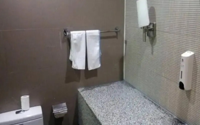 Hanting Hotel Hangzhou Zhaohui Road