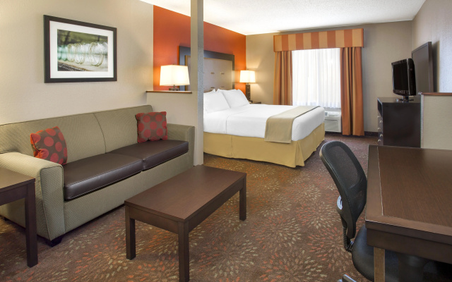 Muncie Place Hotel & Suites