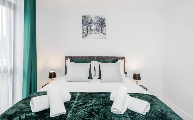 Watford Cassio Luxury - Modernview Serviced Accommodation