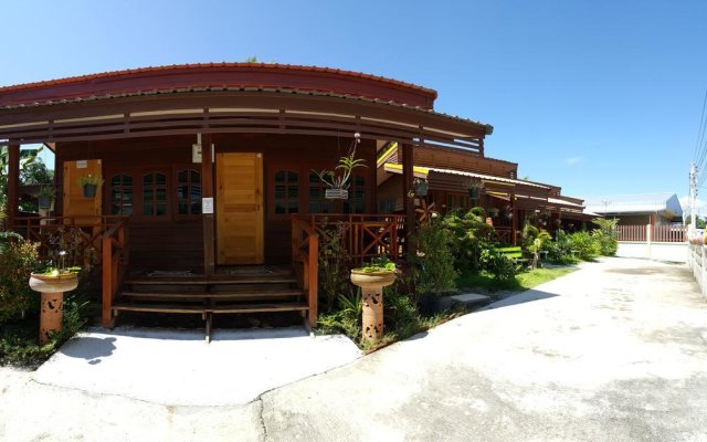 Happy Guesthouse Bungalow
