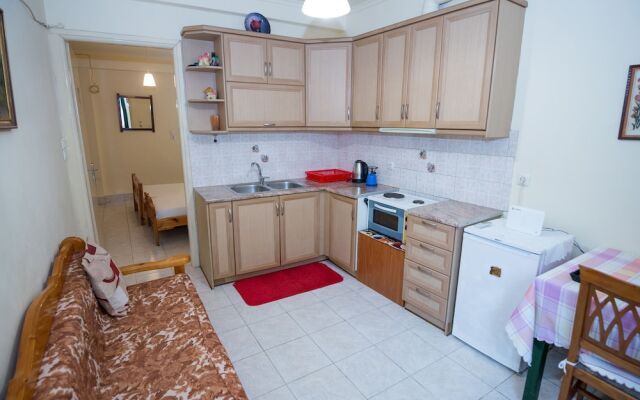 Lefkos Apartment in Lefkada city center!